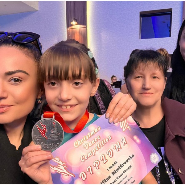 Внуката на Елена Ристеска реди успеси: Со својата група освои прво место во латино танци (ФОТО)