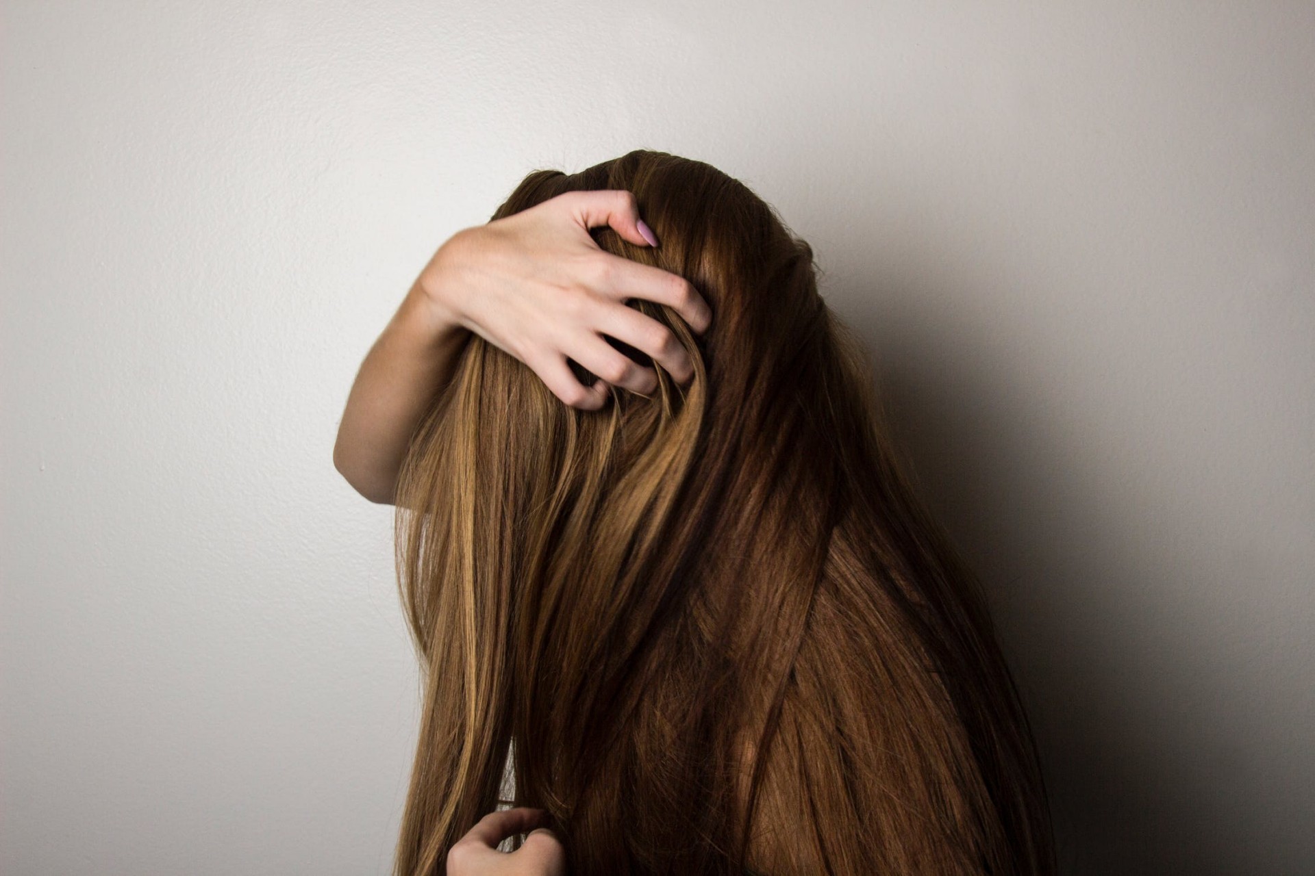ФАКТ НА ДЕНОТ: Колку сантиметри месечно расте косата?