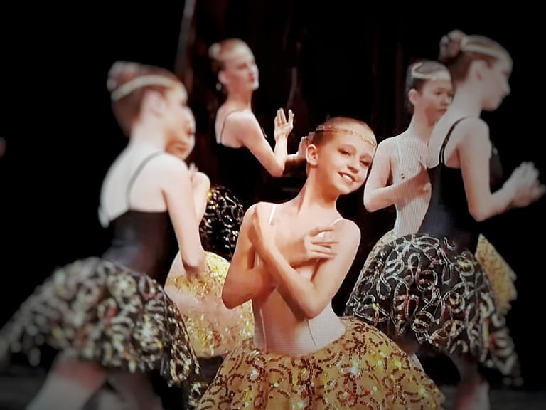 Не ја разбираат мојата љубов кон балетот: 13 годишната Афродита од Поточиња до штиците што живот значат