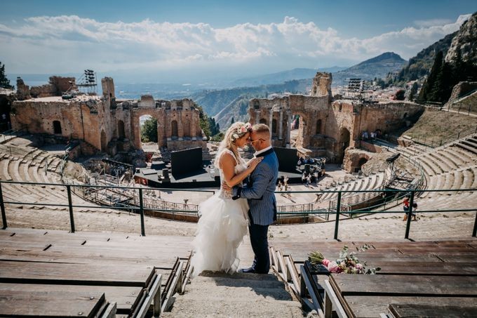 Повелете на Сицилија: Ќе им дадат 3000 е. на сите кои ќе се одлучат за брак- ПОНУДАТА ТРАЕ