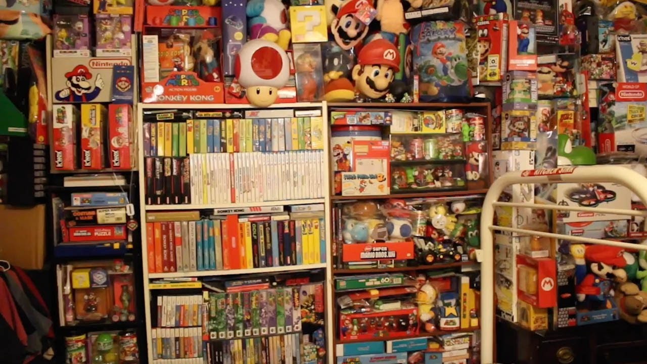 Ја покажа својата имресивна колекција: Обожавател на Супер Марио досега има потрошено илјадници долари
