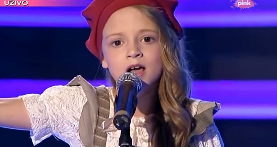 Музички времеплов: Се сеќавате ли на Дарија - го расплака цел регион со песната „Само да рата не буде“ од Балашевиќ