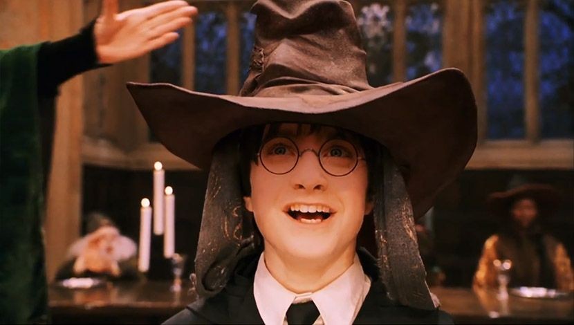 Новиот трејлер за обединувањето на дружината Хари Потер ги разнежни обожавателите: Ова буди носталгија