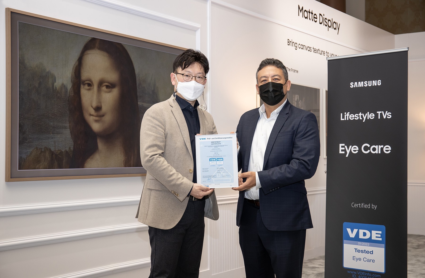 Samsung 2022 QLED и Lifestyle телевизорите добиваат сертификати за заштита на очите, безбедност и прецизност на боите, од водечки светски институти