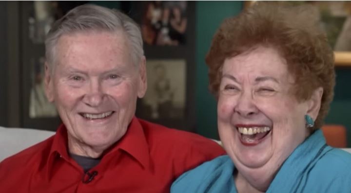 „Го сакав тој прстен“: Тинејџерската љубов беше силна, а по 63 години следеше невројатна пресвртница