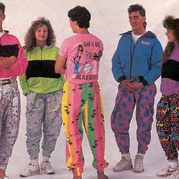 Модата во 90-тите: Тинејџерите изгледале вака!