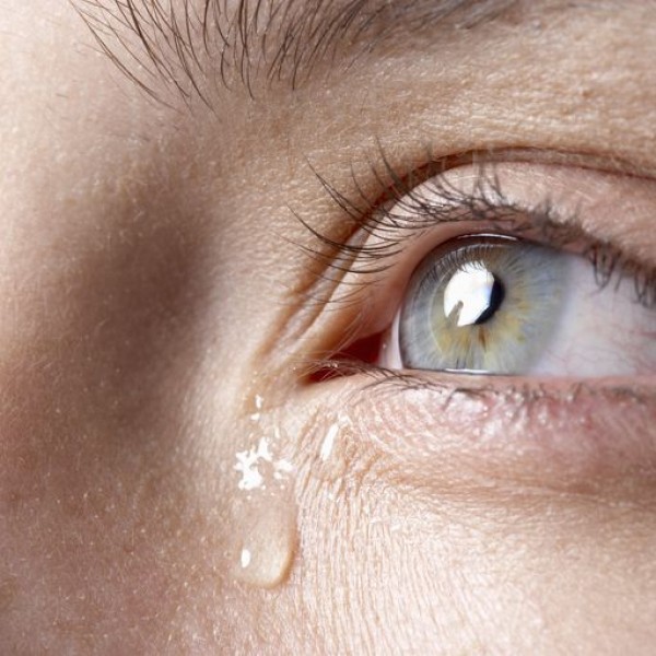 ФАКТ НА ДЕНОТ: Постојат ли различни солзи?