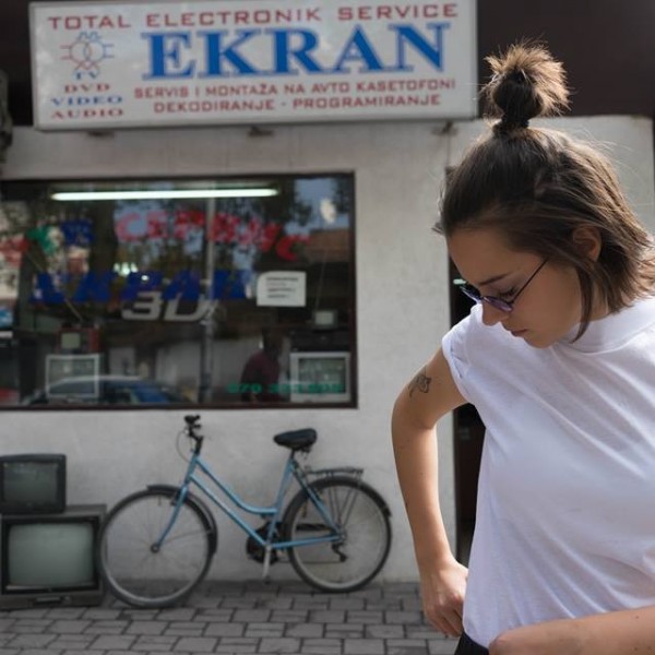 Мартина од Дупер: Не се мој тип некултурни луѓе и возачи, непочит кон велосипедисти и загадено Скопје!