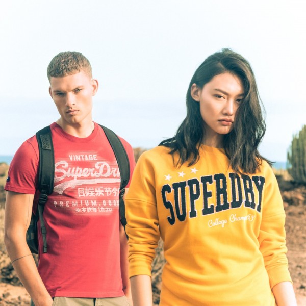 (ГАЛЕРИЈА) Уникатно разнобојно патување со Superdry оваа сезона