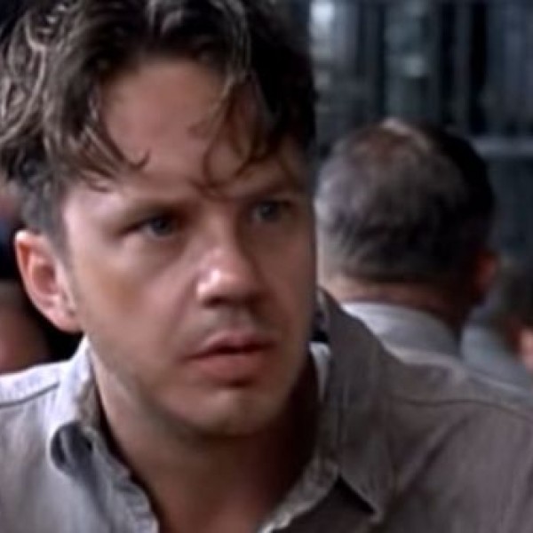 (ФОТО) Пред 25 години го освои светот во „The Shawshank Redemption“: Тим Робинс денес непрепознатлив!
