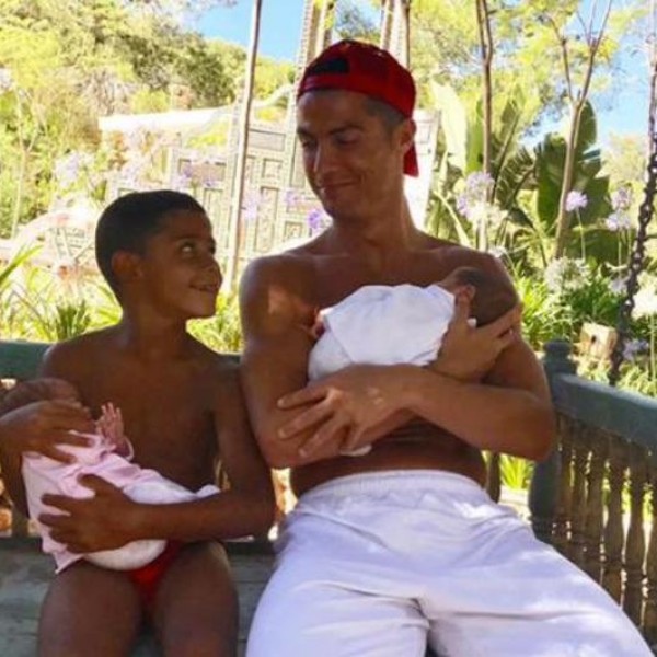 Роналдо го соочи синот со минатото: „На син ми му ја покажав куќата во која живеев, а тој се исплаши“