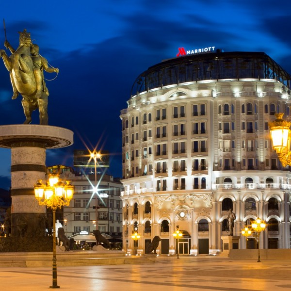 Скопје Мериот хотел со торта од 100 килограми ќе ја поддржи иницијативата на Сите сити