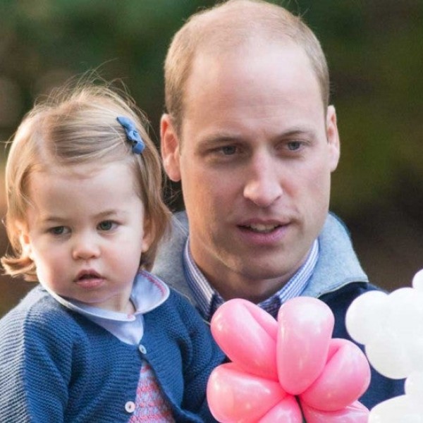 Принцот Вилијам не може да си верува на очите: Тој или Шарлот?