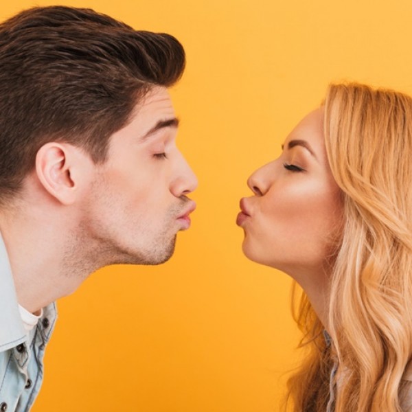 Бакнување за време на коронавирусот: Докторите откриваат дали треба да престанеш со тоа