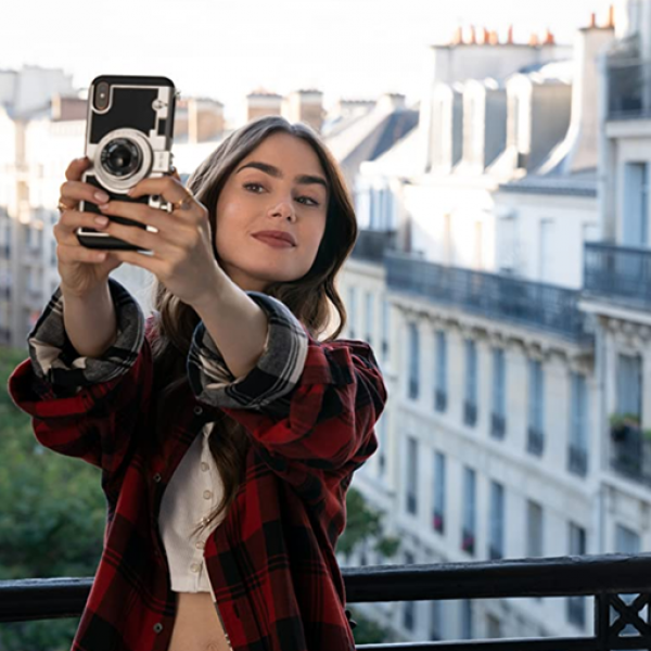 Конечно се знае судбината на популарната Нетфликс серија: Ќе има втора сезона „Emily in Paris“?