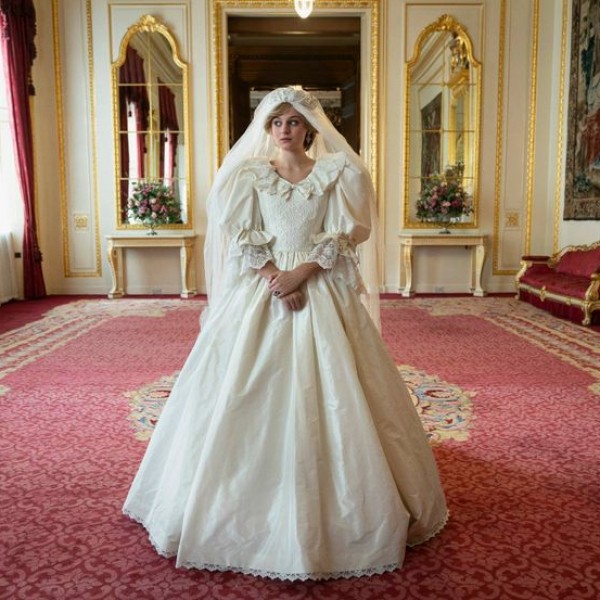 Британското кралско семејство со посебно барање до Нетфликс: Потврдете дека серијата „Круна“ е фикција