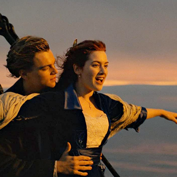 Грешки во „Титаник“ кои се толку очигледни, но никогаш не сме ги забележале: Од облеката до показателот дека бродот е направен од пена
