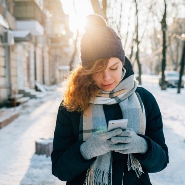 Влијае ли студот на работата на твојот мобилен: Проблеми предизвикани од ниските температури