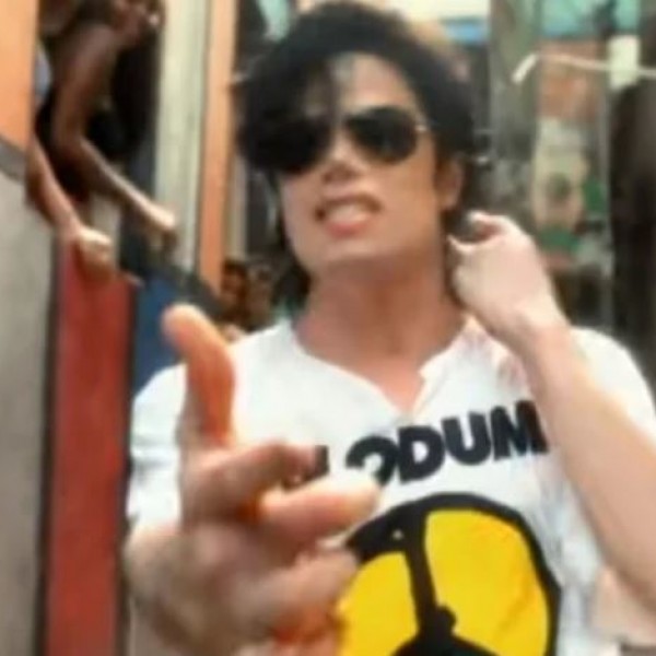 Ова е синот на Мајкл Џексон: Ретко се појавува во јавност, а сега ја отвори душата за неговиот покоен татко