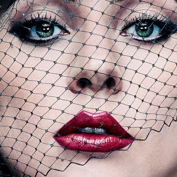 Лејди Гага е ѕвезда на филмот „Куќата Гучи“: Објавен е првиот трејлер