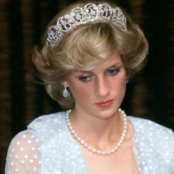Принцезата Дајана си ги пресекла вените: 40 години подоцна, се појавија шокантни детали кои ја заледуваат крвта