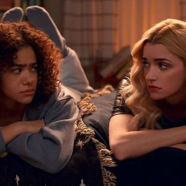 Нетфликс откри каква судбија ја очекува серијата „Ginny & Georgia“: Ќе добиеме ли трета сезона? (ВИДЕО)