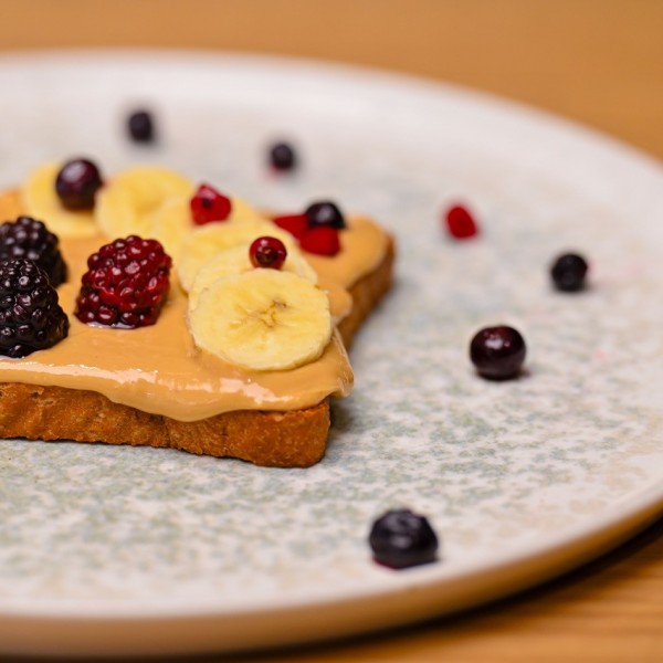 Следете го внесот нa протеини секој ден, без да се откажете од вкусни намирници